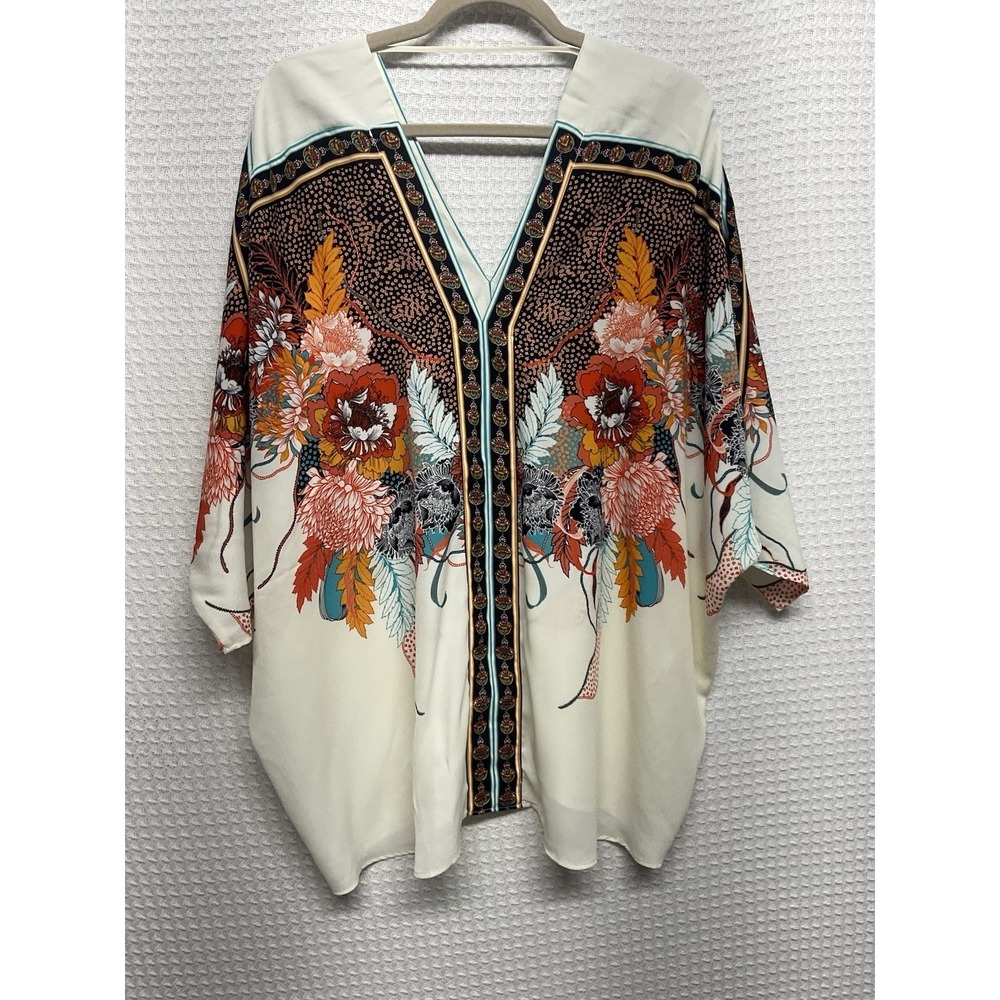 Rose + Olive Women's Blouse Size 2X V-Neck Floral Dolman Sleeve Back Cutout